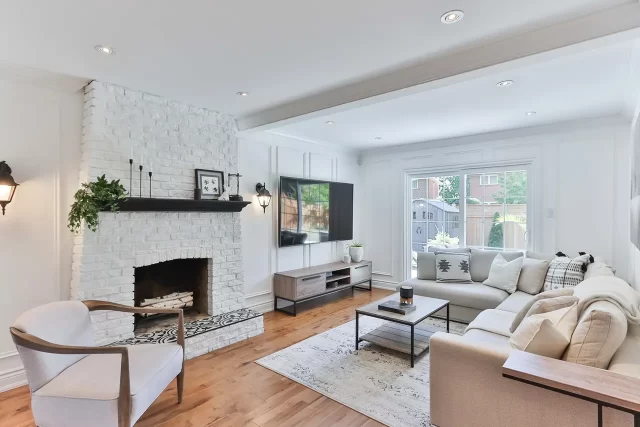 Luxury Condo In Business Bay